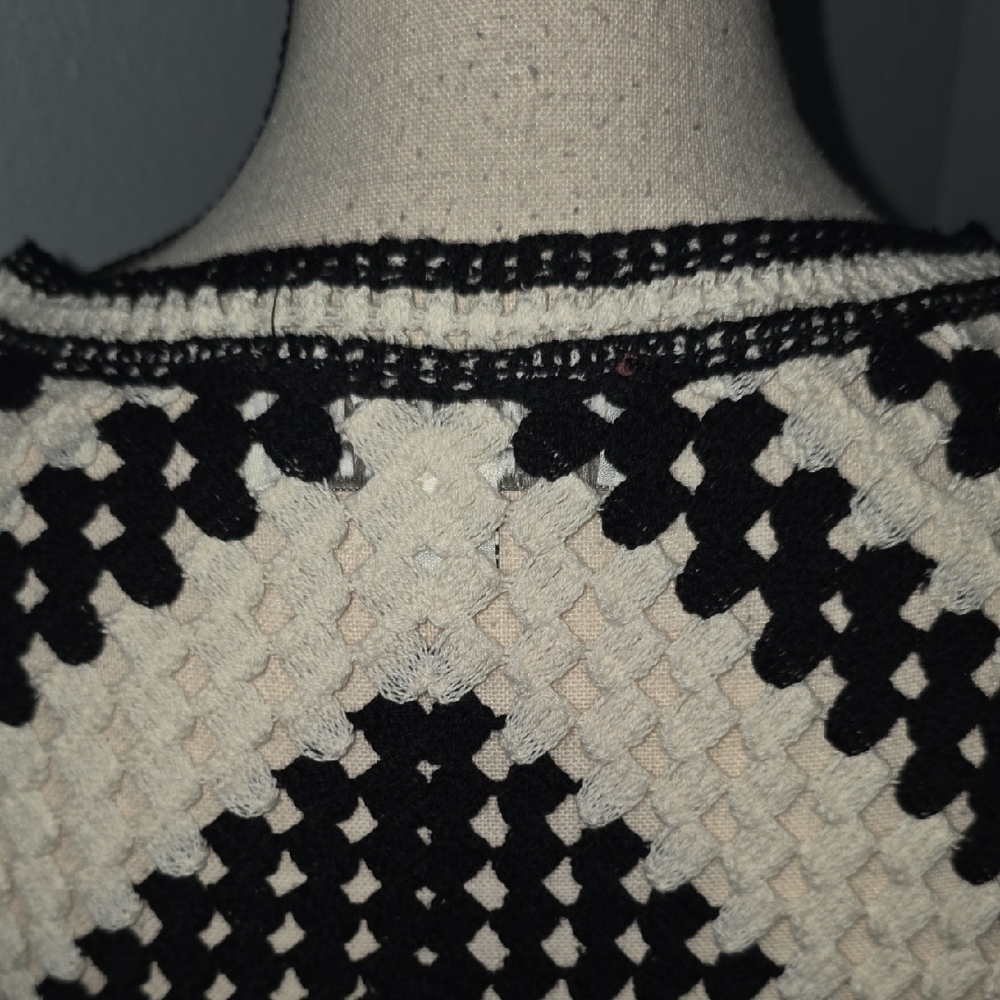 Black & Cream Chevron Crochet Crewneck Sweater - Women - Picture 8 of 8